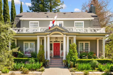 330 Franklin St, Napa, CA 94559