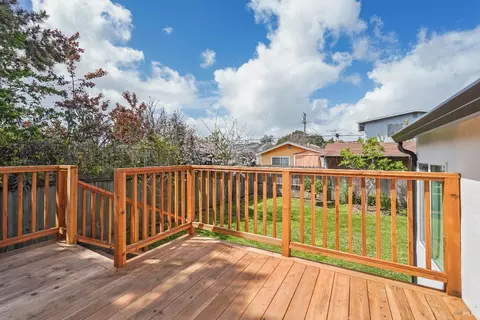 Exterior - 715 40th St, Richmond, CA 94805 photo 9 of 16