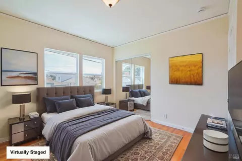 Bedroom - 715 40th St, Richmond, CA 94805 photo 14 of 18