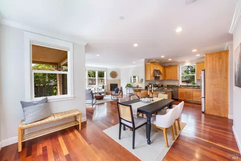 206 March Ave, Healdsburg, CA 95448 photo 4