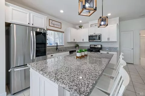 1105 Swarthmore Ct, Dixon, CA 95620 photo 11