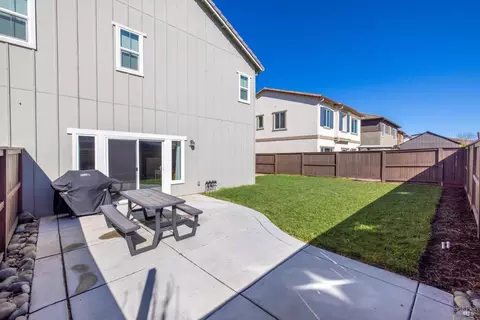 1105 Swarthmore Ct, Dixon, CA 95620 photo 36