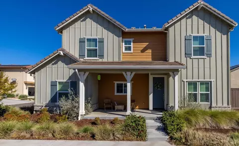 1105 Swarthmore Ct, Dixon, CA 95620 photo 2