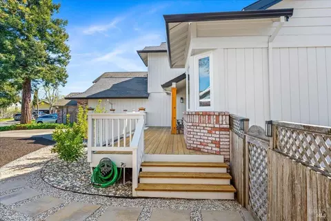 11 Persimmon Ct, Petaluma, CA 94954 photo 40