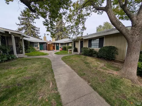 Exterior - 830-848 Studley St, Sonoma, CA 95476 photo 3 of 11
