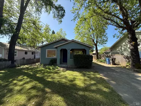 281 Washington Ave, Ukiah, CA 95482