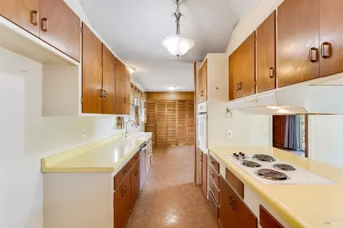 1740 Sereno Dr, Vallejo, CA 94589 photo 3