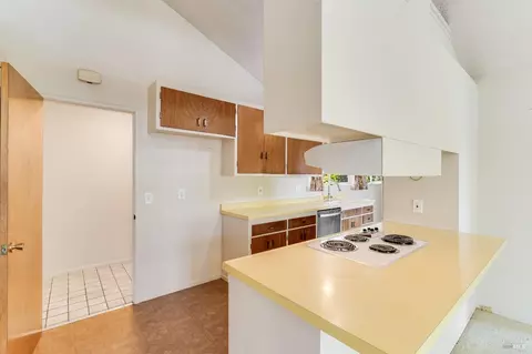 1740 Sereno Dr, Vallejo, CA 94589 photo 6