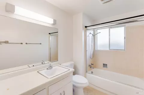 1740 Sereno Dr, Vallejo, CA 94589 photo 17