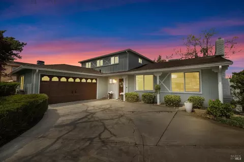 507 Parkridge Dr, Vacaville, CA 95688