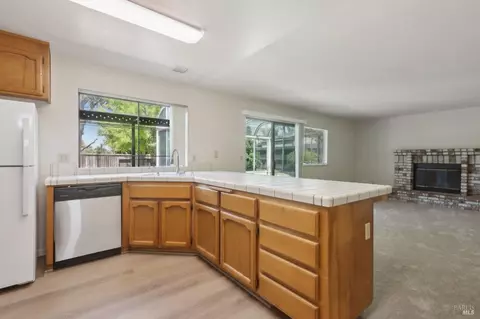 220 Sandy Neck Way, Vallejo, CA 94591 photo 15