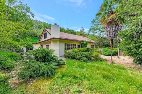 455 Ridge Rd, Novato, CA 94947