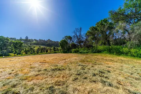 3943 Cross Creek Rd, Santa Rosa, CA 95403