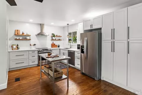 436 Calle De La Mesa, Novato, CA 94949