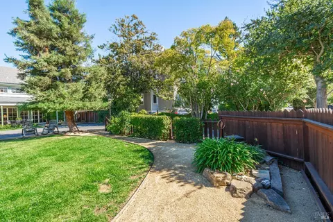 Exterior - 1436 Pine St, Napa, CA 94559 photo 11 of 20