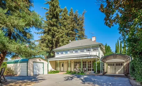 Exterior - 1436 Pine St, Napa, CA 94559 photo 2 of 20