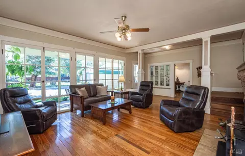 Living - 1436 Pine St, Napa, CA 94559 photo 1 of 3