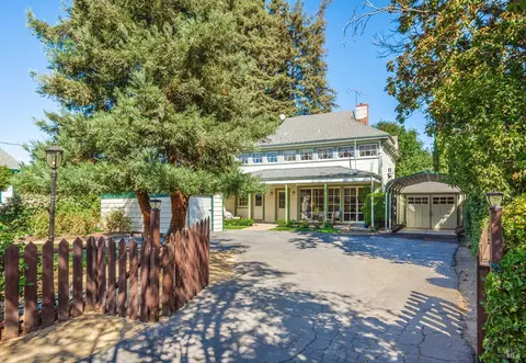 1436 Pine St, Napa, CA 94559