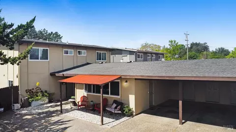 2249-2253 Louisa St, Napa, CA 94558