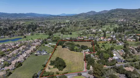 2134 Monticello Rd, Napa, CA 94558