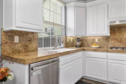 571 Jorgensen St, Cotati, CA 94931 photo 10