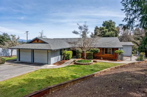 27391 Crow Pl, Willits, CA 95490 photo 2