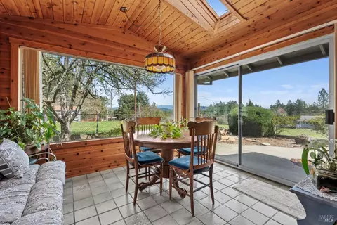 27391 Crow Pl, Willits, CA 95490 photo 11