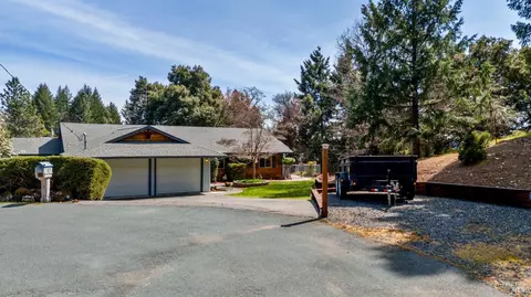 27391 Crow Pl, Willits, CA 95490 photo 3