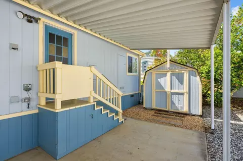 206 Daisy Dr, Napa, CA 94558 photo 3