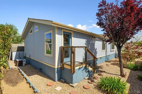 206 Daisy Dr, Napa, CA 94558 photo 38
