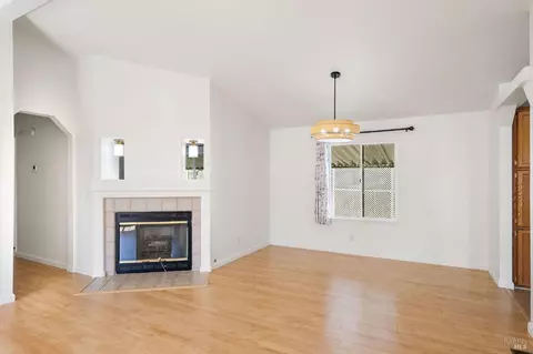 206 Daisy Dr, Napa, CA 94558 photo 20