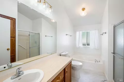 206 Daisy Dr, Napa, CA 94558 photo 32