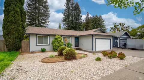 2448 Campbell Dr, Santa Rosa, CA 95407