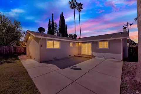Exterior - 630 Mini Dr, Vallejo, CA 94589 photo 7 of 7