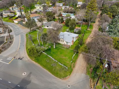 6625 Robinson Ave, Nice, CA 95464