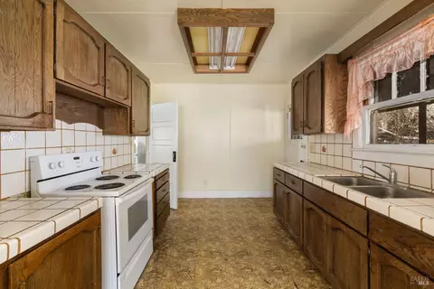 6625 Robinson Ave, Nice, CA 95464 photo 11