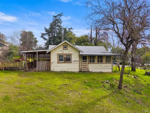 6625 Robinson Ave, Nice, CA 95464 photo 3