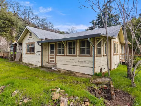 6625 Robinson Ave, Nice, CA 95464 photo 4