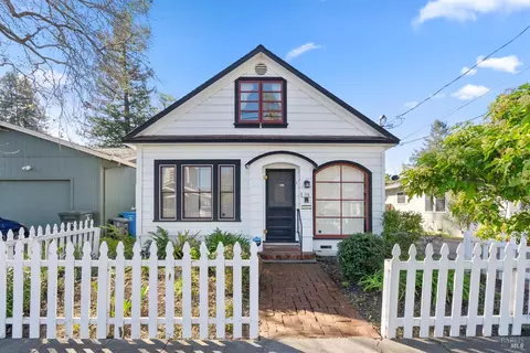 728 Wheeler St, Santa Rosa, CA 95404
