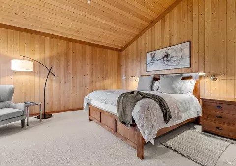 Bedroom - 35124 Crows Nest Dr, The Sea Ranch, CA 95497 photo 3 of 9