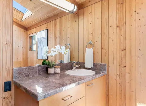 Bath - 35124 Crows Nest Dr, The Sea Ranch, CA 95497 photo 7 of 7