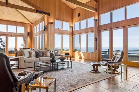 35124 Crows Nest Dr, The Sea Ranch, CA 95497