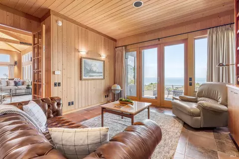 Living - 35124 Crows Nest Dr, The Sea Ranch, CA 95497 photo 7 of 7