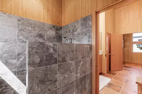 Bath - 35124 Crows Nest Dr, The Sea Ranch, CA 95497 photo 3 of 7