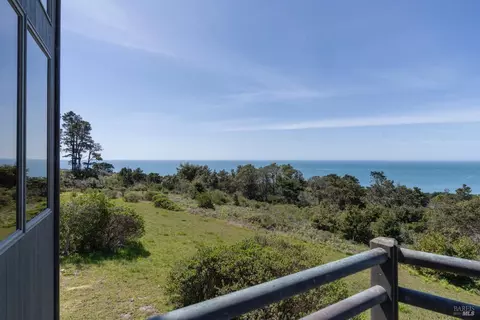 View/Area - 35124 Crows Nest Dr, The Sea Ranch, CA 95497 photo 3 of 6
