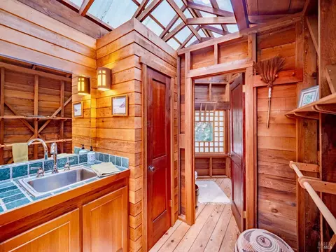 Bath - 10951 Big Meadow Rd, Philo, CA 95466 photo 5 of 6