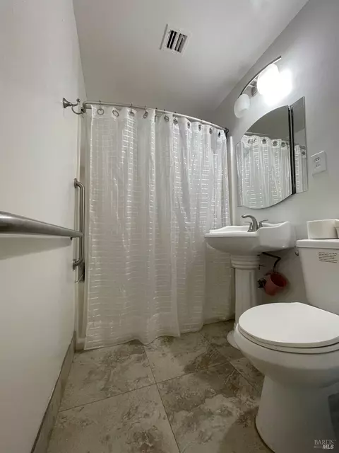 Bath - 2909 Georgia St, Vallejo, CA 94591 photo 1 of 1