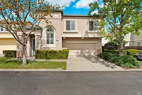 706 Marsh Pl, Fairfield, CA 94533