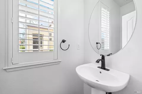 Other - 706 Marsh Pl, Fairfield, CA 94533 photo 1 of 10