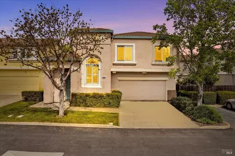 Exterior - 706 Marsh Pl, Fairfield, CA 94533 photo 14 of 16